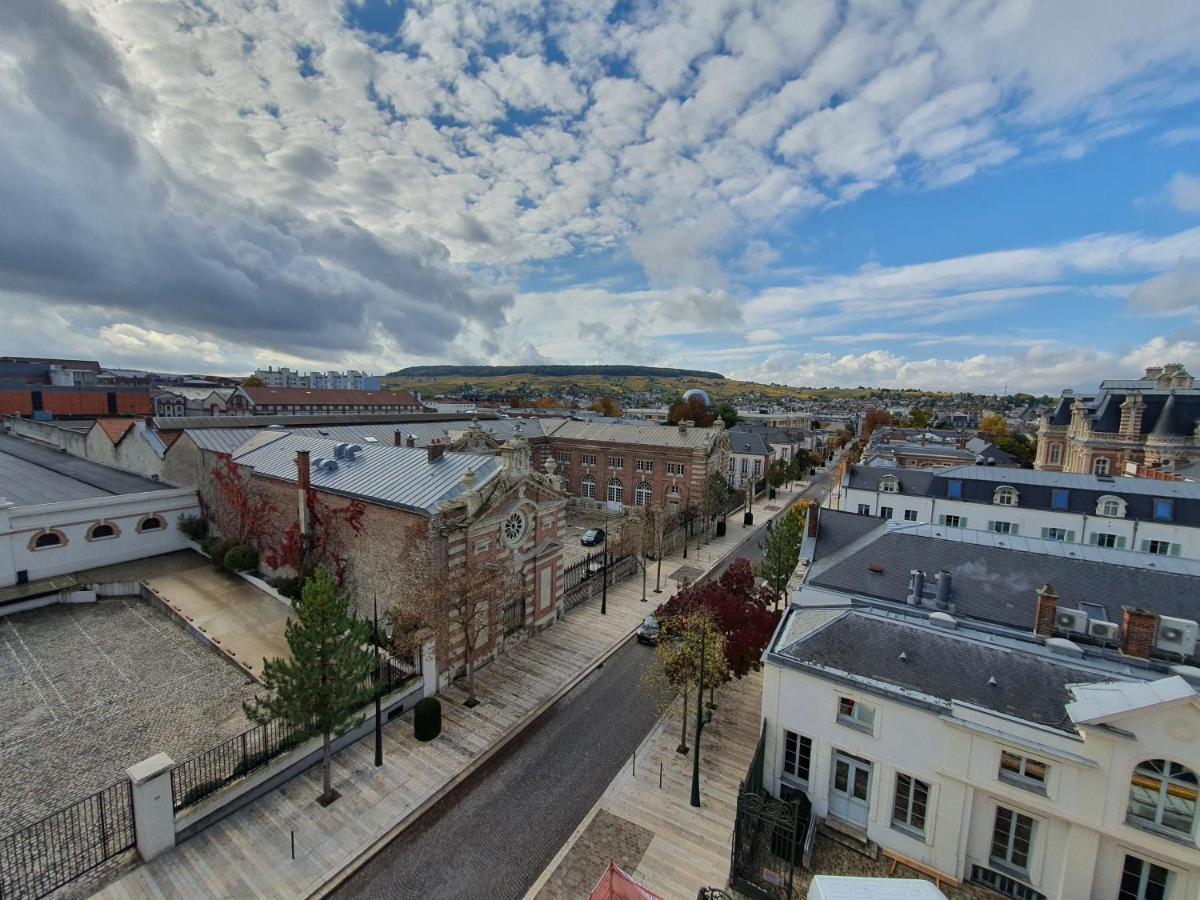 Ferienwohnung L'Epopee Panoramique - Parking - Avenue De Champagne - Épernay Exterior foto